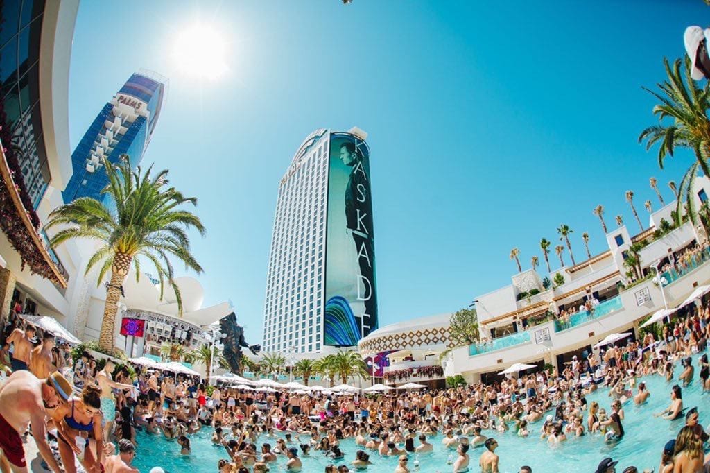 digital signage solutions