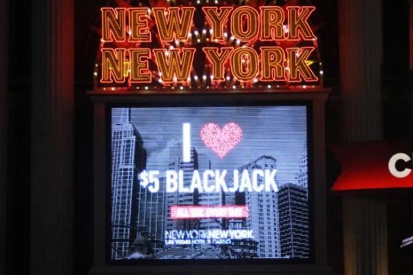 outdoor digital signs